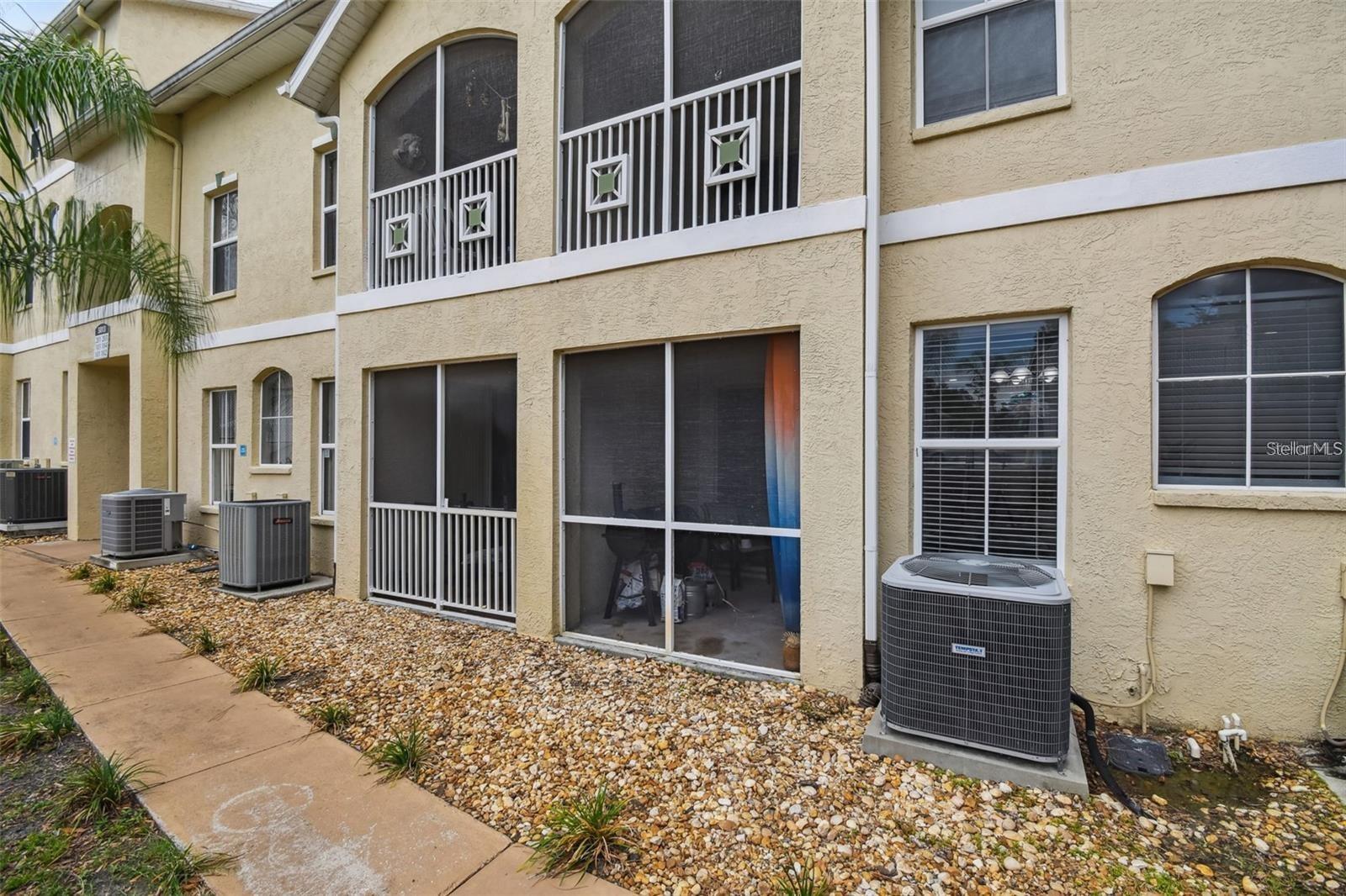 Image 21 of 23 For 5052 Sunridge Palms Drive 104