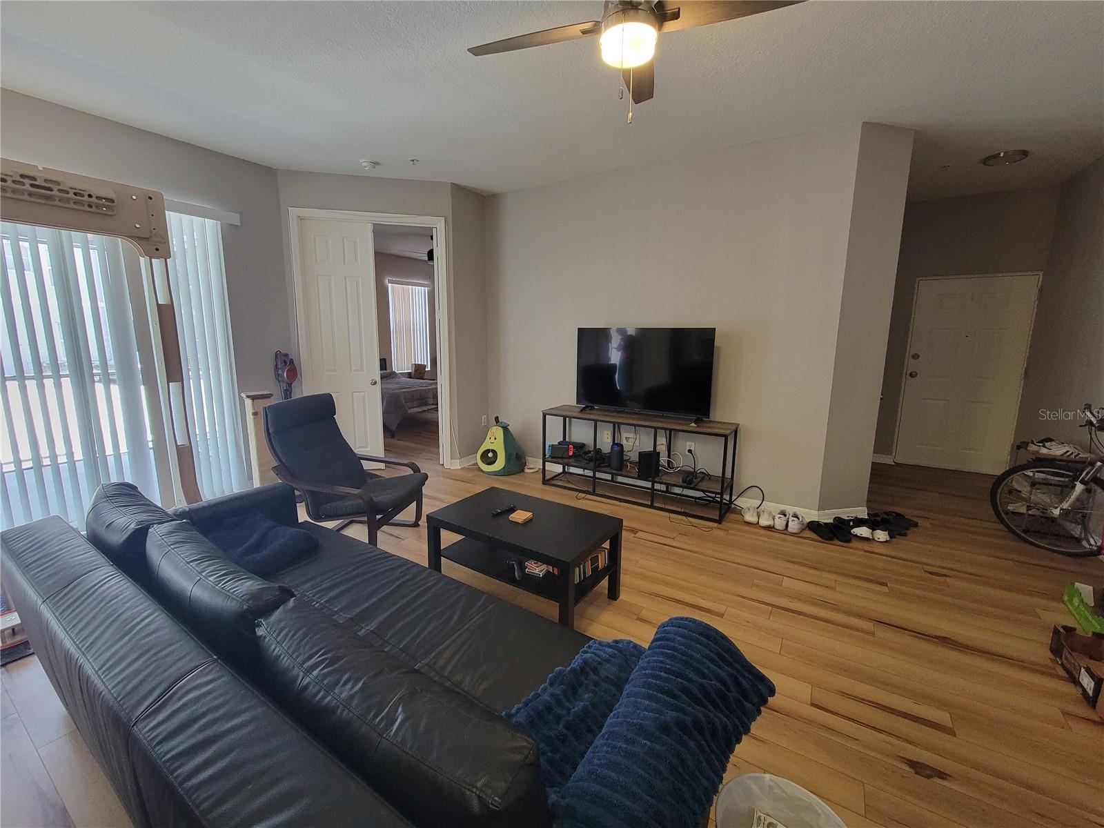 Image 4 of 23 For 5052 Sunridge Palms Drive 104
