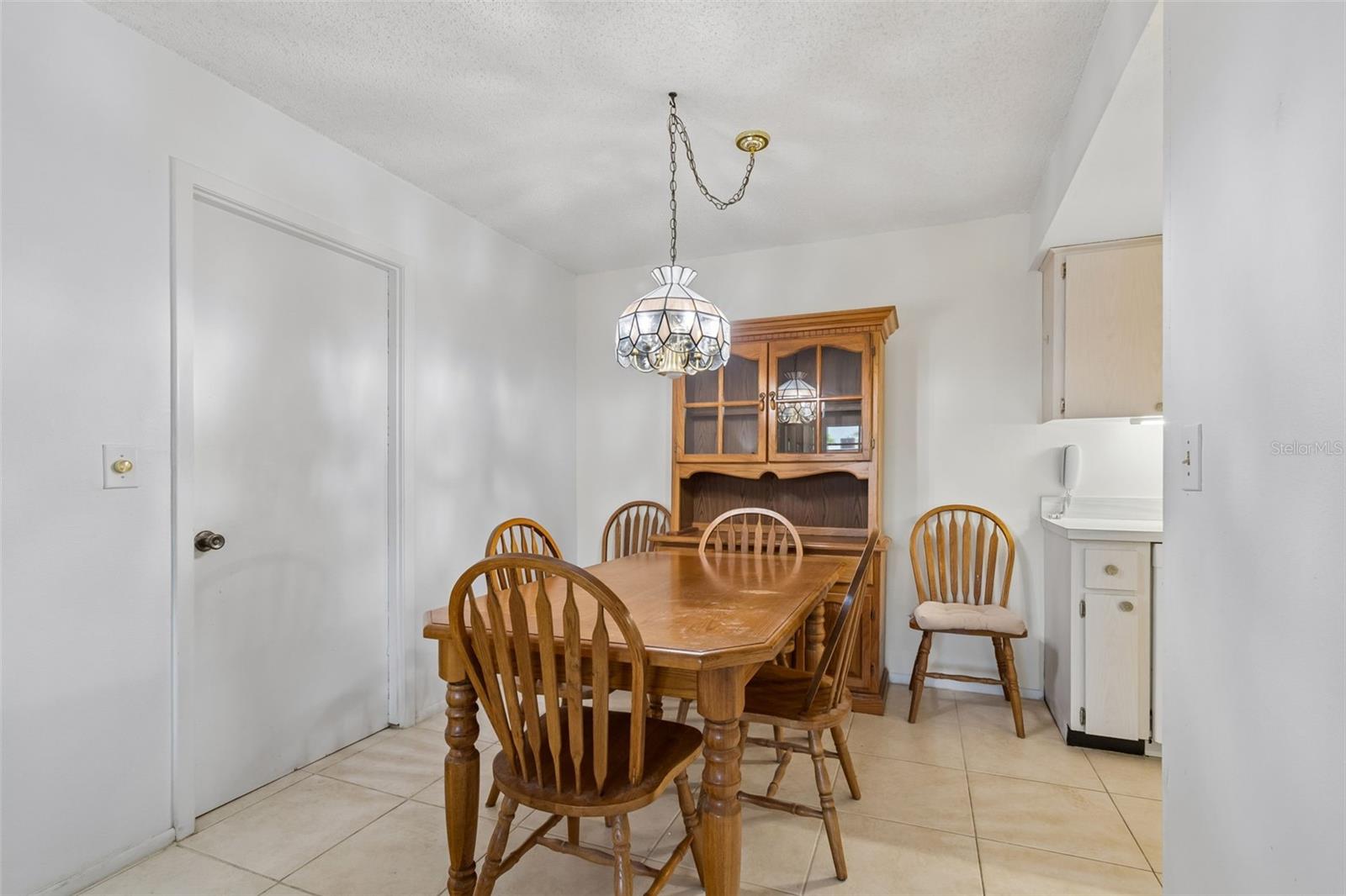 Image 11 of 37 For 2150 Shelly Drive B