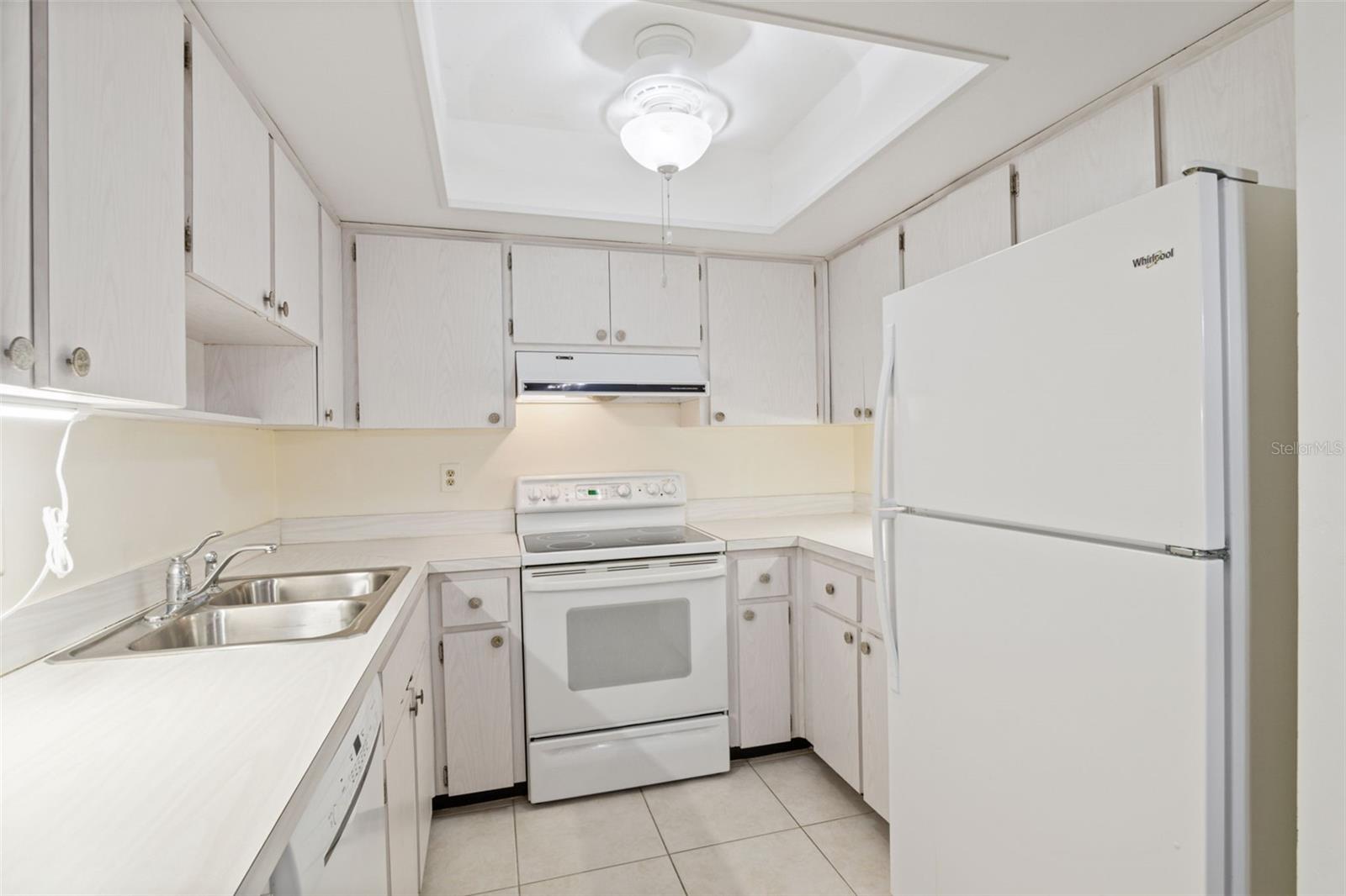 Image 13 of 37 For 2150 Shelly Drive B