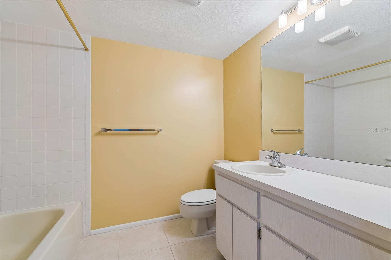 Image 23 of 37 For 2150 Shelly Drive B