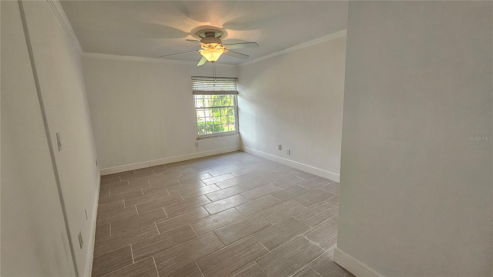 Image 10 of 47 For 2626 Wendover Terrace