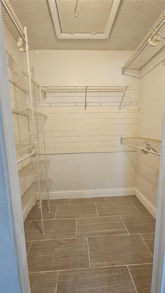 Image 12 of 47 For 2626 Wendover Terrace