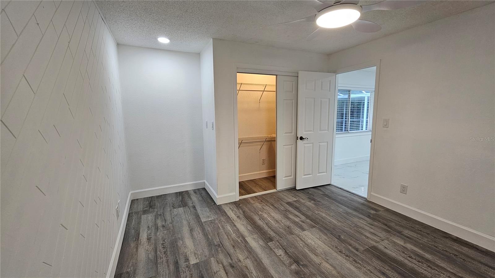 Image 18 of 47 For 2626 Wendover Terrace