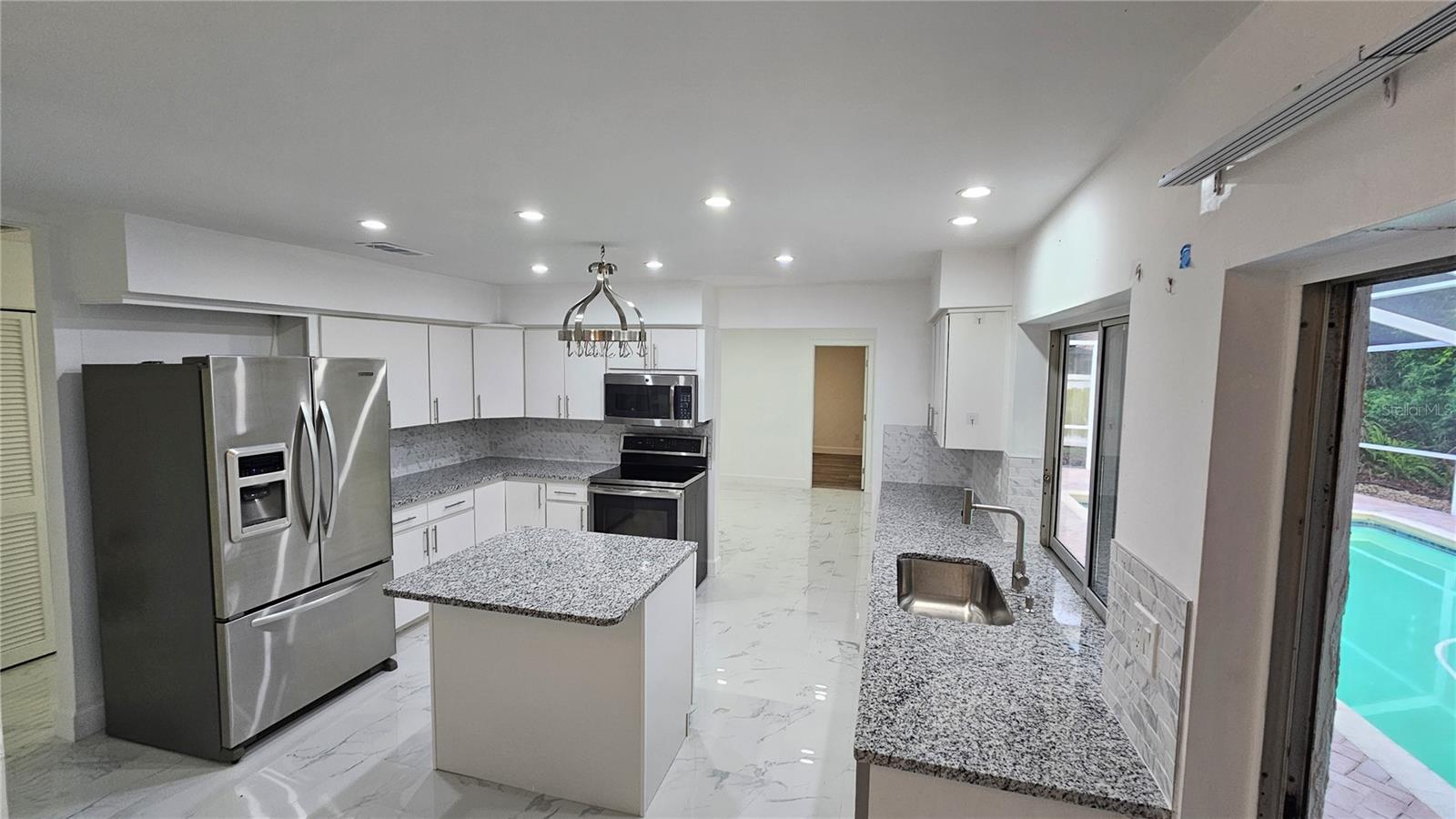 Image 22 of 47 For 2626 Wendover Terrace