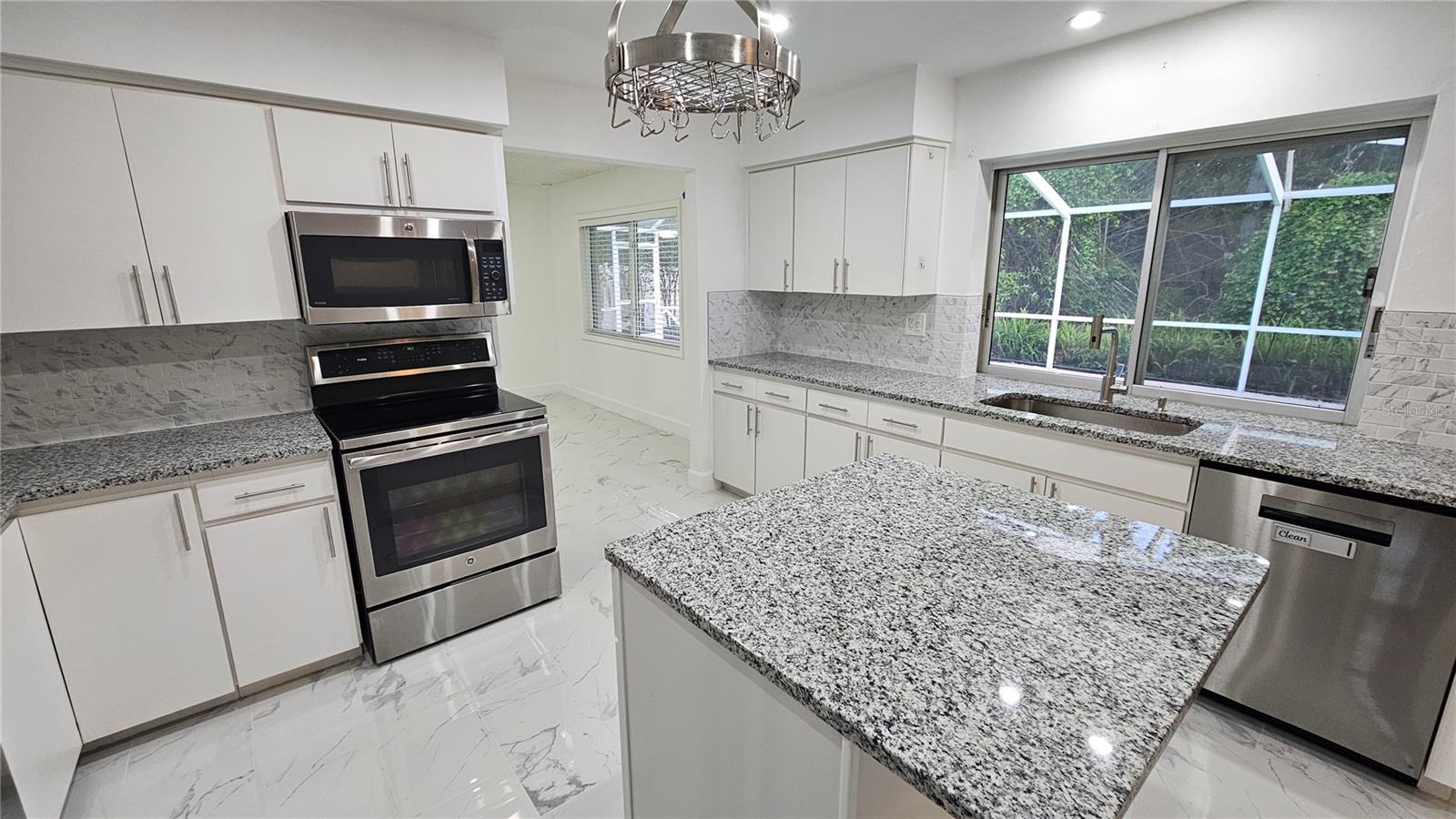 Image 24 of 47 For 2626 Wendover Terrace