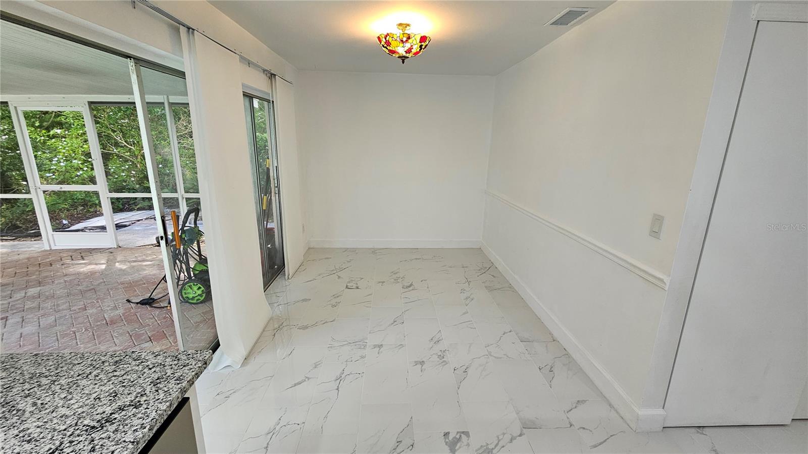 Image 28 of 47 For 2626 Wendover Terrace