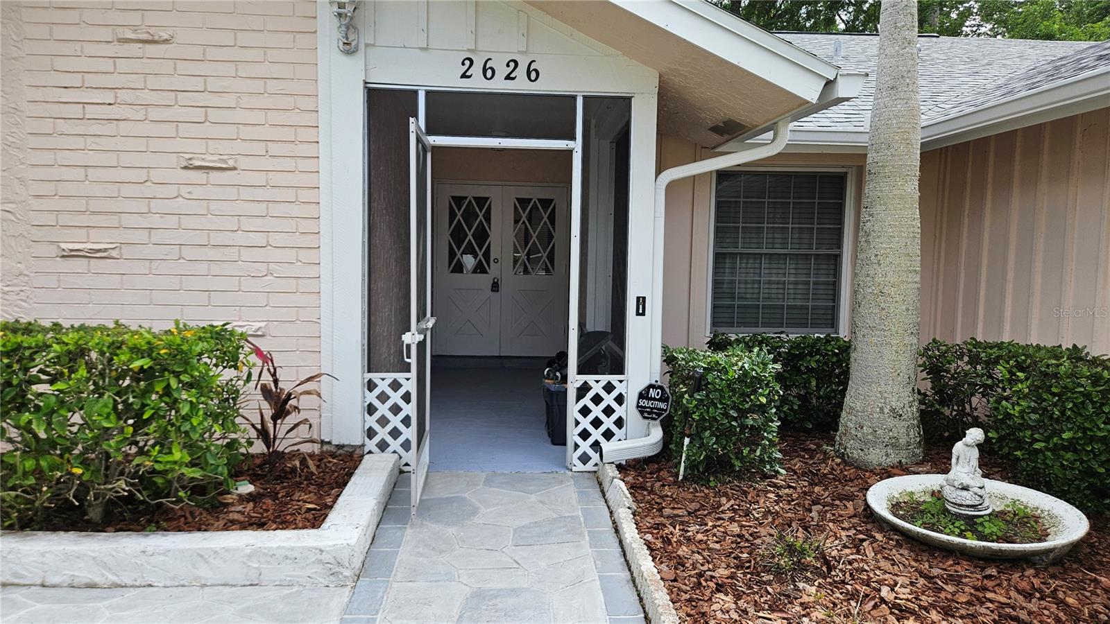 Image 4 of 47 For 2626 Wendover Terrace