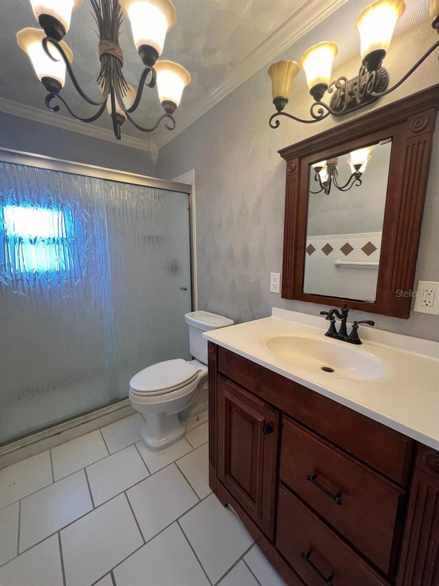 Image 22 of 31 For 6206 Richard Avenue