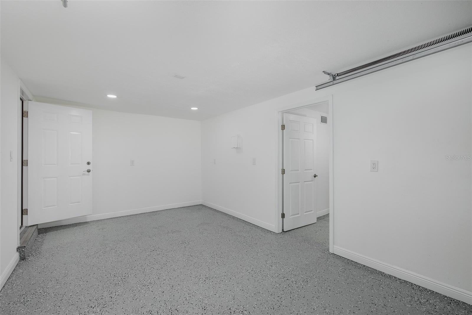 Image 34 of 40 For 7235 15th Street N