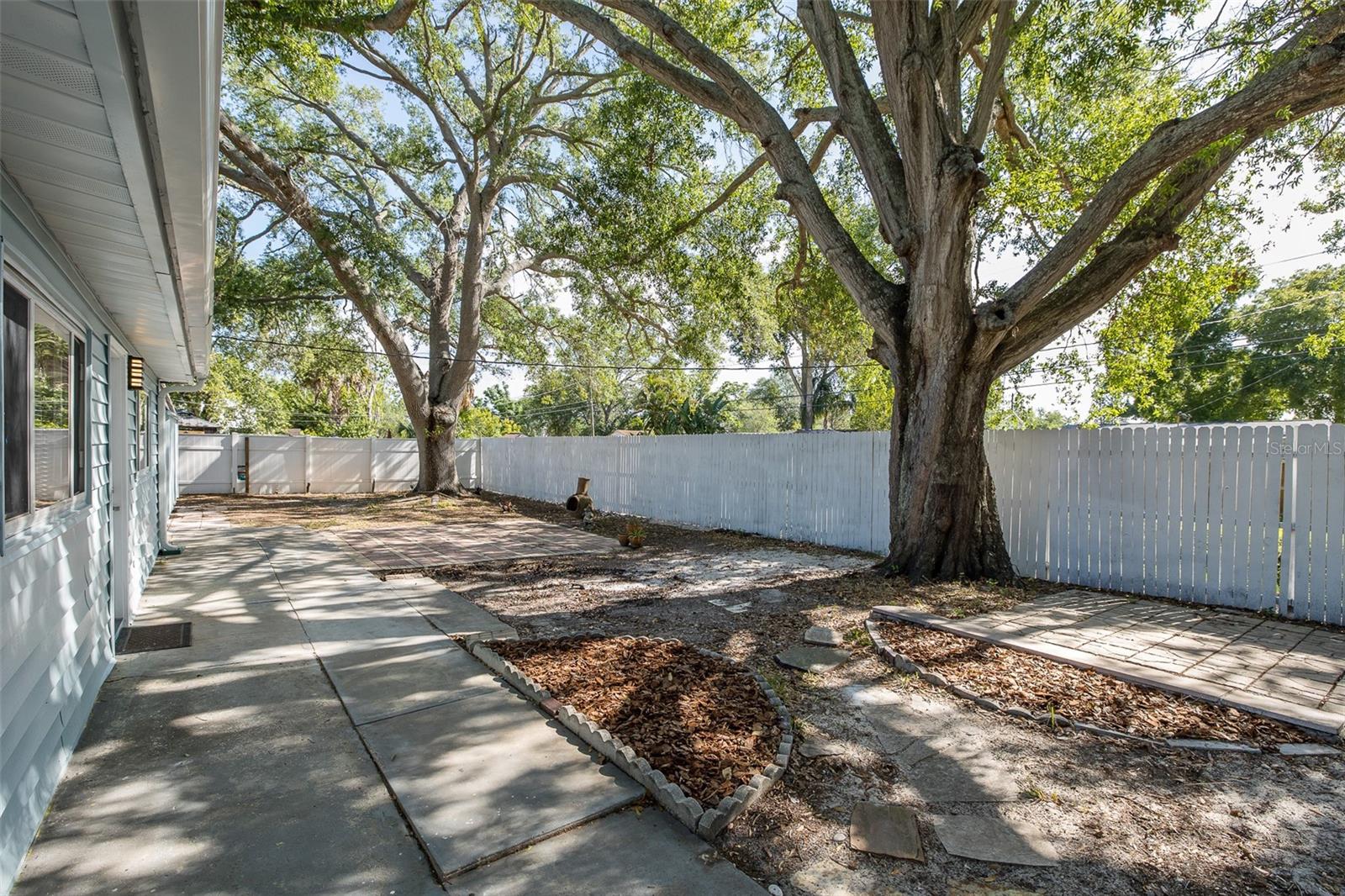 Image 38 of 40 For 7235 15th Street N