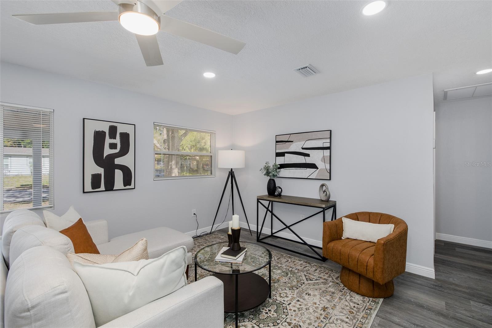 Image 9 of 40 For 7235 15th Street N