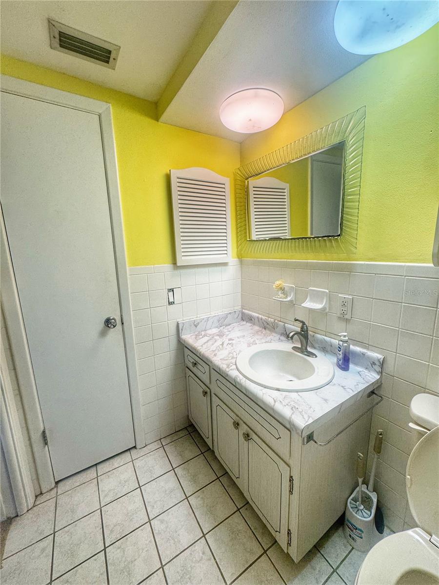 Image 13 of 23 For 3632 Morley Drive