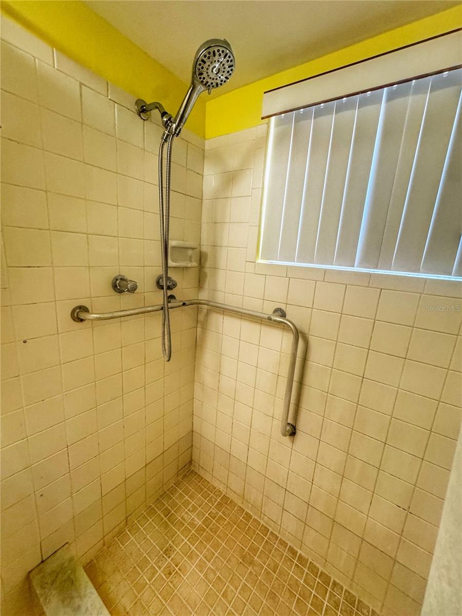 Image 14 of 23 For 3632 Morley Drive