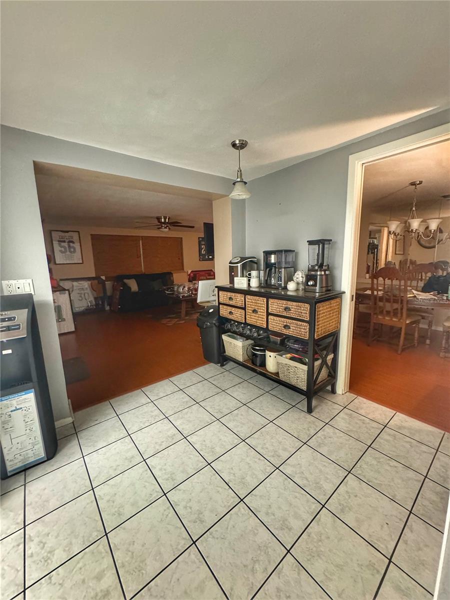 Image 6 of 23 For 3632 Morley Drive