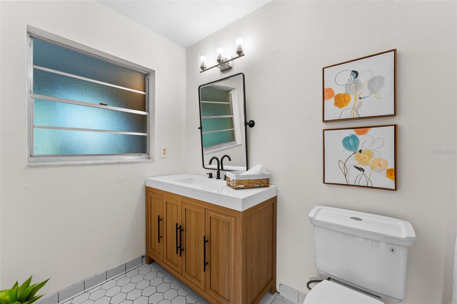 Image 23 of 58 For 1502 Haven Bend