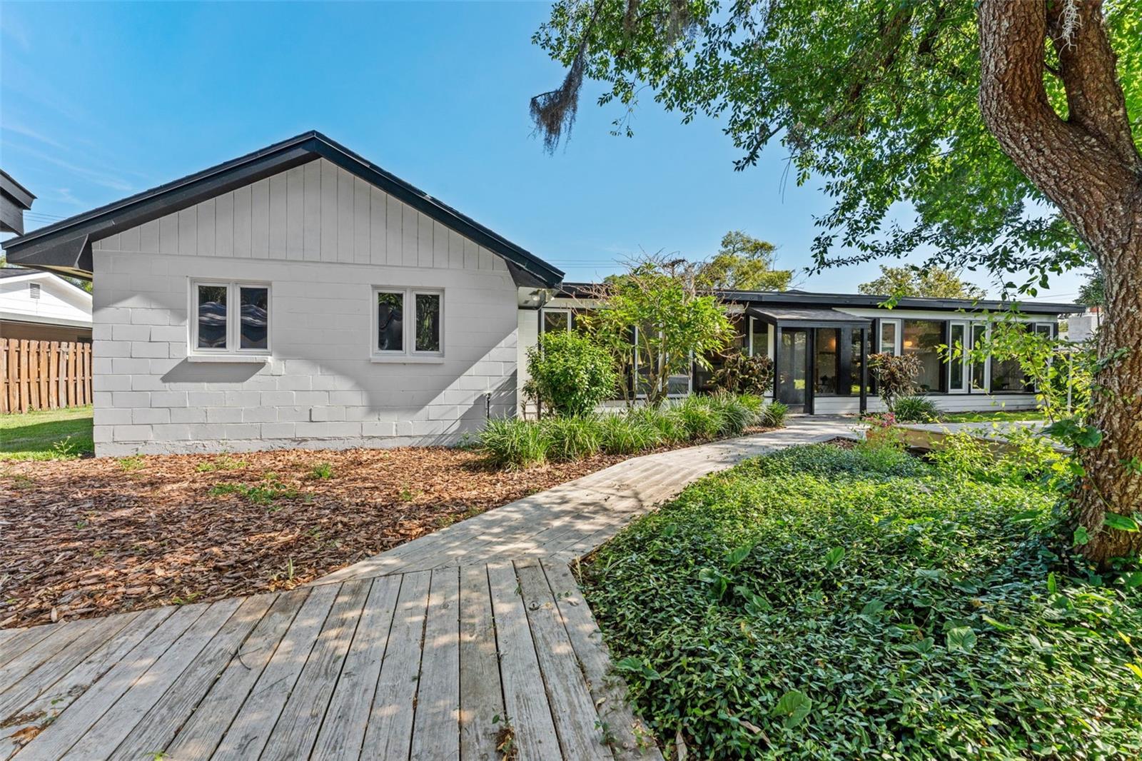 Image 47 of 58 For 1502 Haven Bend