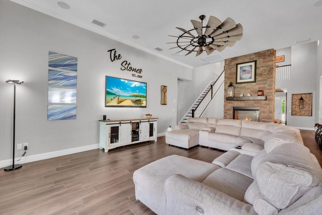 Image 19 of 56 For 14908 Bassinger Lane