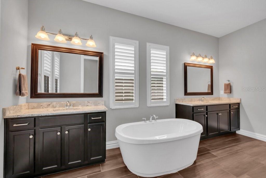 Image 22 of 56 For 14908 Bassinger Lane