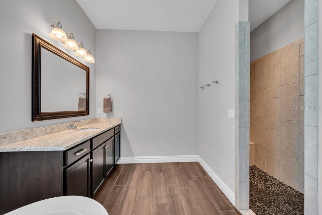 Image 24 of 56 For 14908 Bassinger Lane