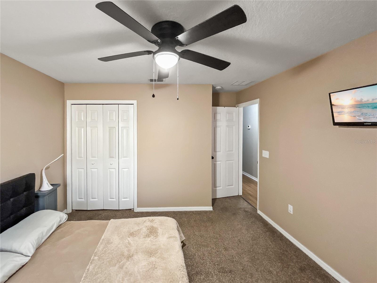 Image 12 of 34 For 654 Skyridge Road