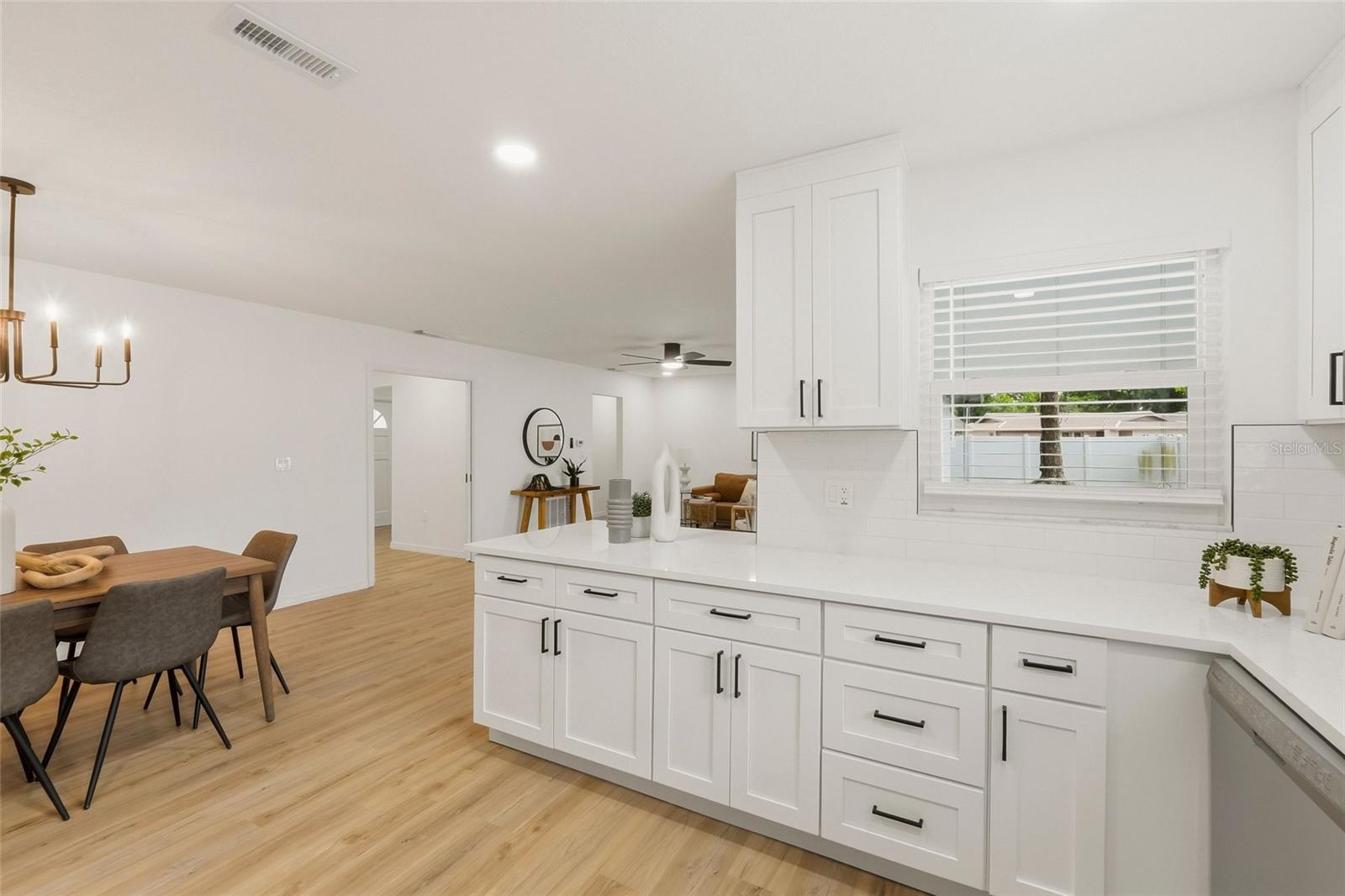 Image 11 of 30 For 9516 Merrimoor Boulevard