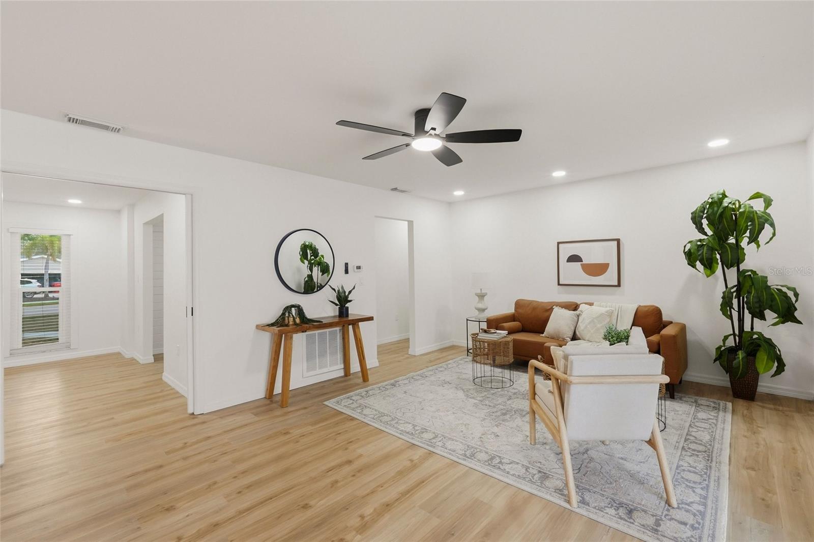 Image 15 of 30 For 9516 Merrimoor Boulevard