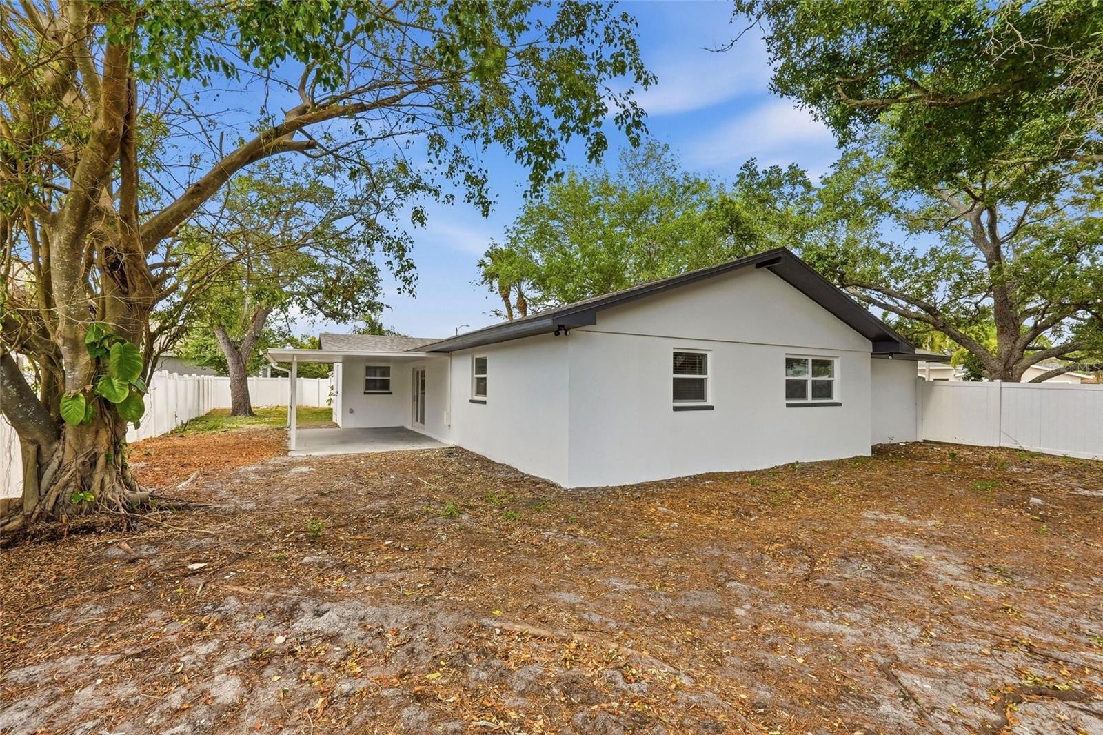 Image 26 of 30 For 9516 Merrimoor Boulevard