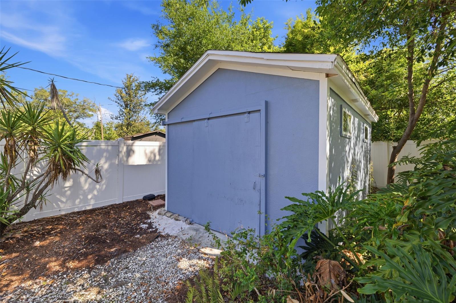 Image 29 of 38 For 308 Live Oak Avenue