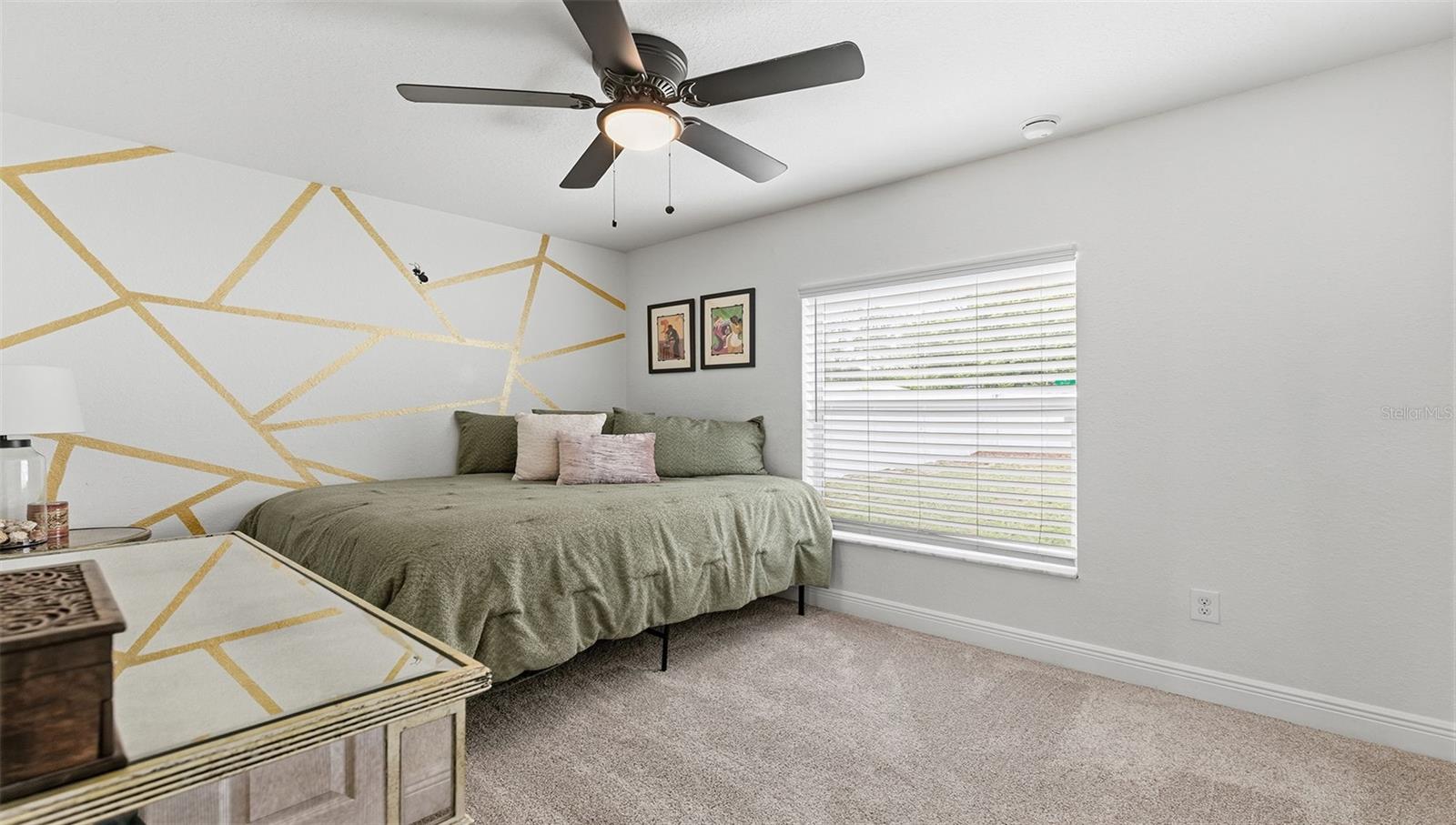 Image 17 of 35 For 8315 37th Street