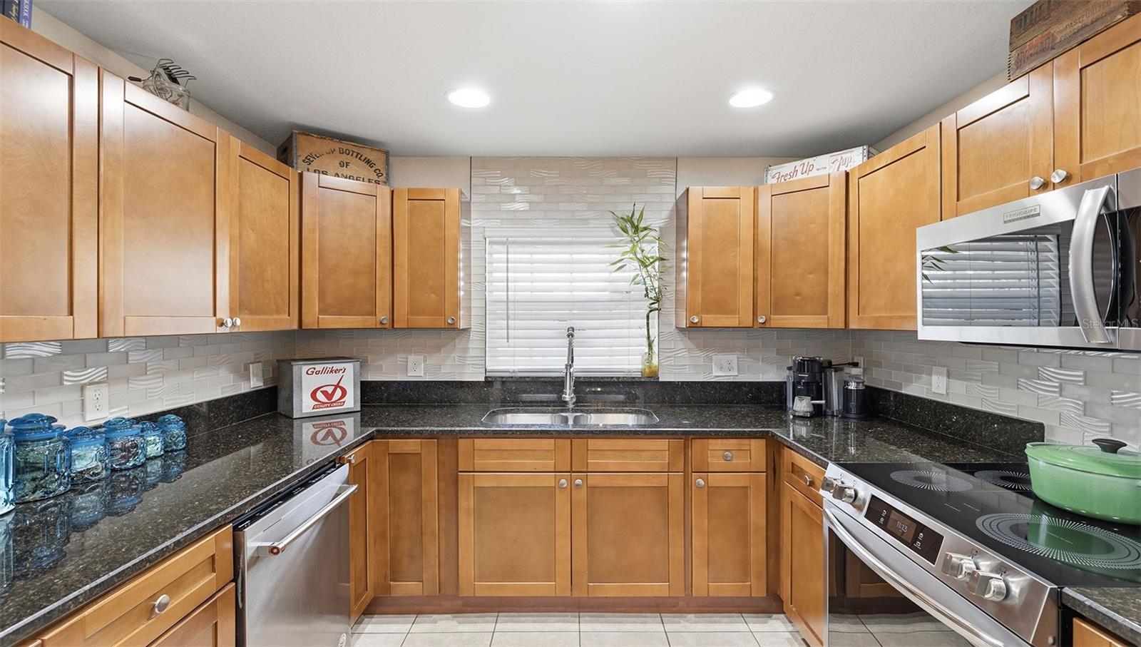 Image 9 of 35 For 8315 37th Street