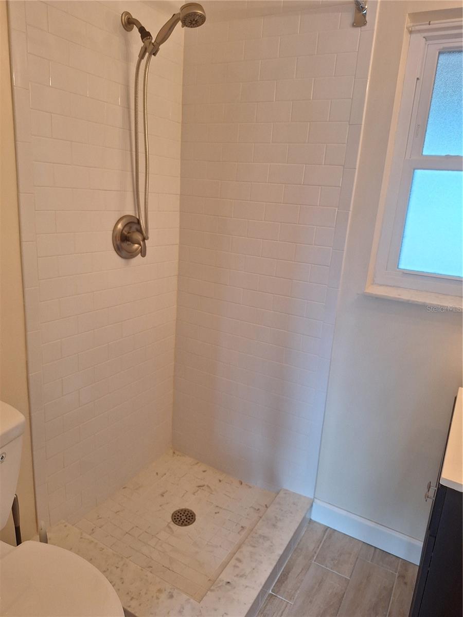 Image 11 of 28 For 8916 Narcissus Avenue