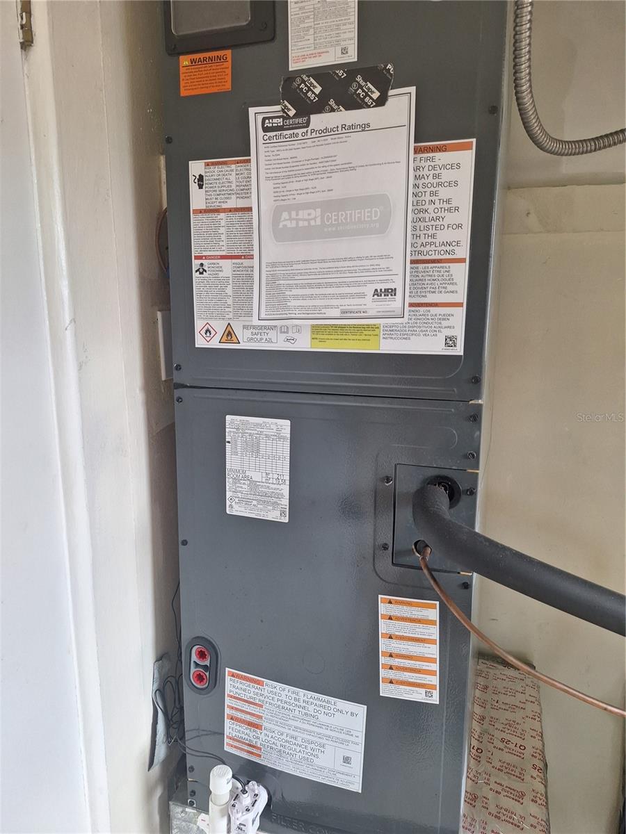 Image 15 of 28 For 8916 Narcissus Avenue