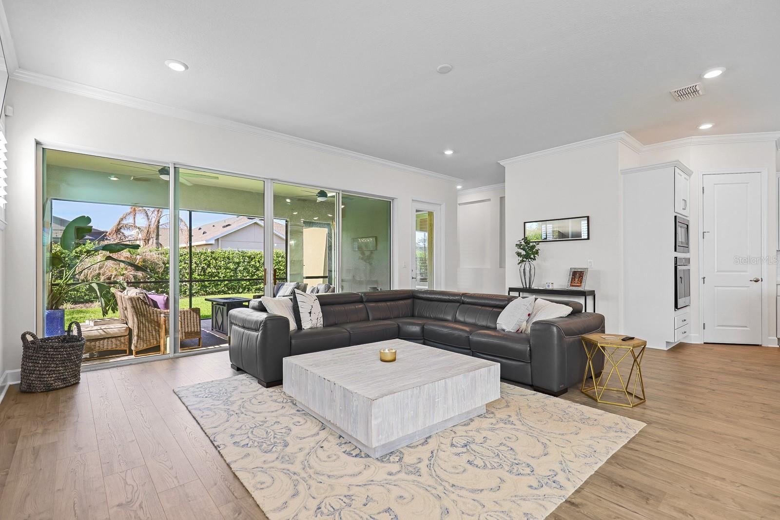 Image 10 of 40 For 13930 Natures Reserve Drive