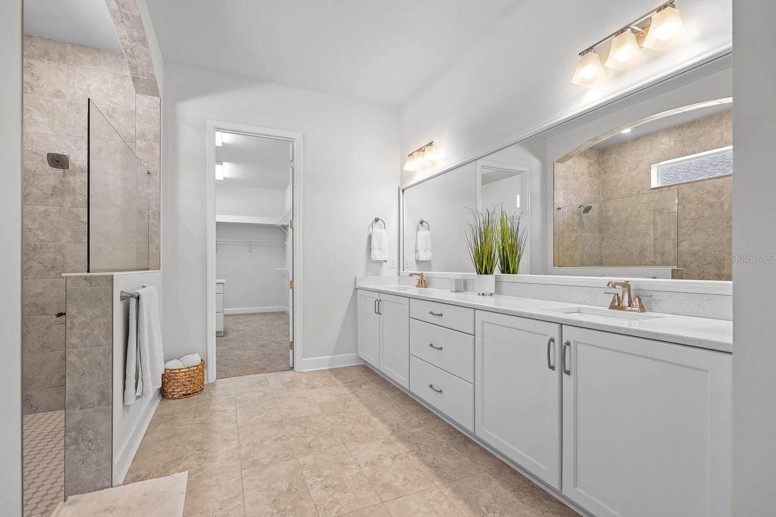 Image 16 of 40 For 13930 Natures Reserve Drive