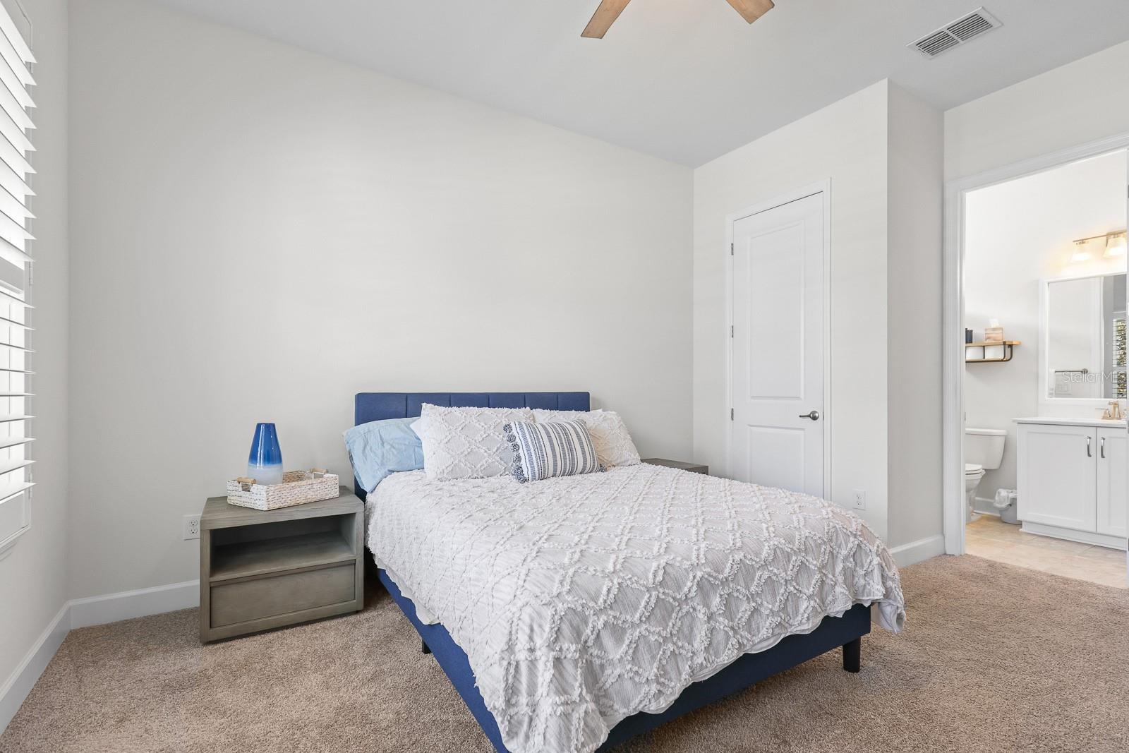 Image 22 of 40 For 13930 Natures Reserve Drive