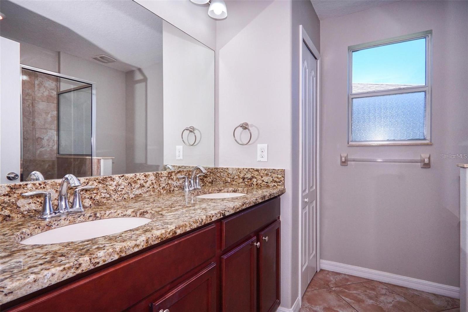 Image 10 of 15 For 1913 Hawks View Drive