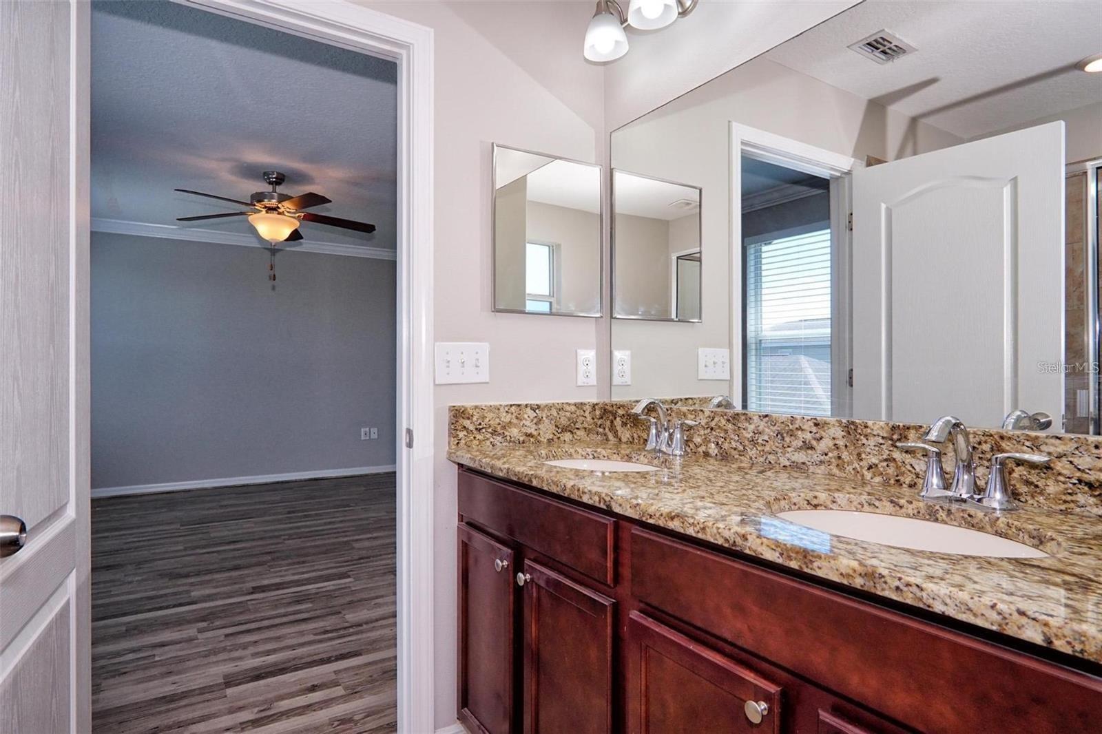 Image 11 of 15 For 1913 Hawks View Drive