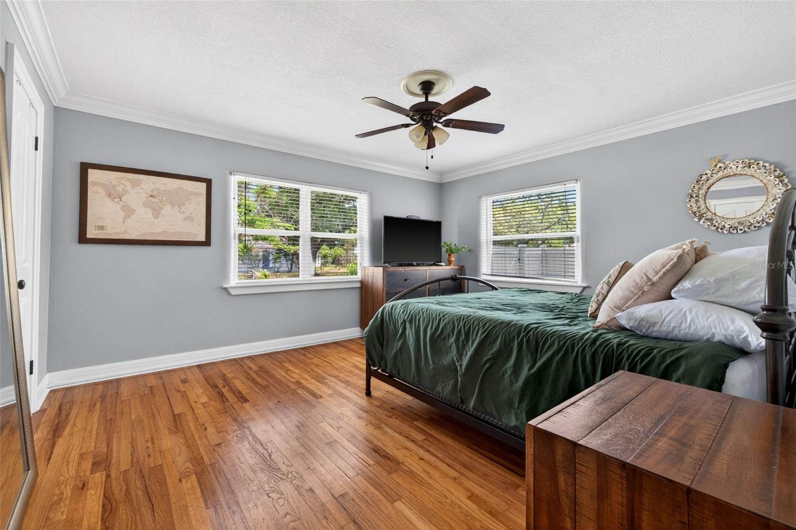 Image 17 of 40 For 3318 Ridge Avenue