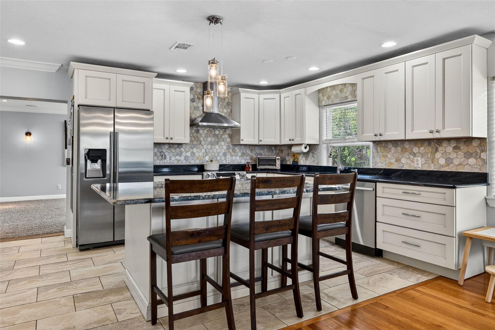 Image 8 of 40 For 3318 Ridge Avenue