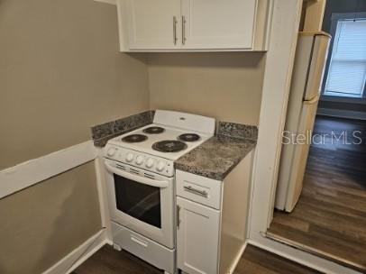 Image 6 of 15 For 318 Tarpon Avenue 4