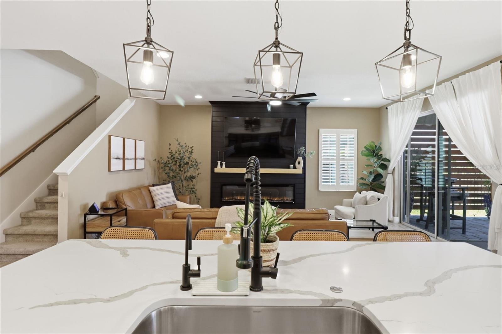 Image 13 of 89 For 17974 Ramble On Way