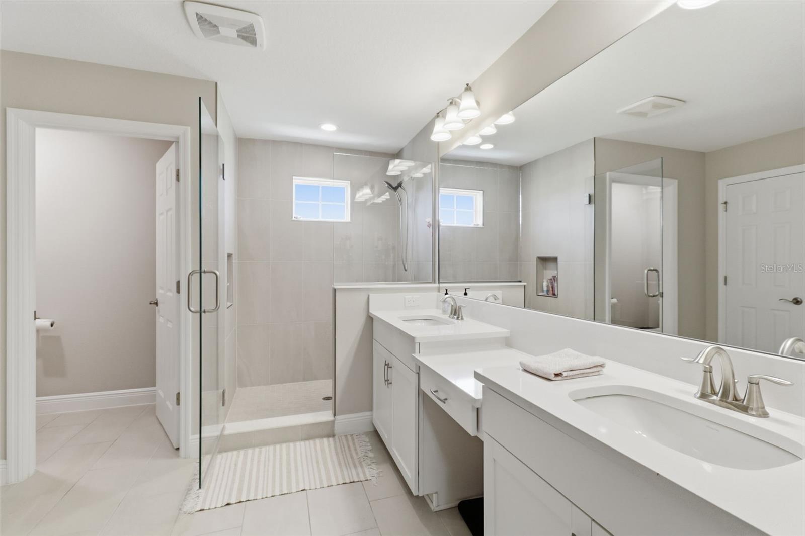 Image 18 of 89 For 17974 Ramble On Way