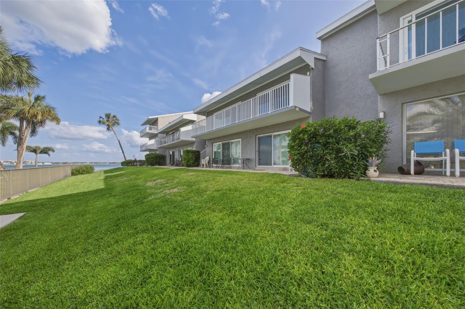 Image 34 of 48 For 1351 Gulf Boulevard 202