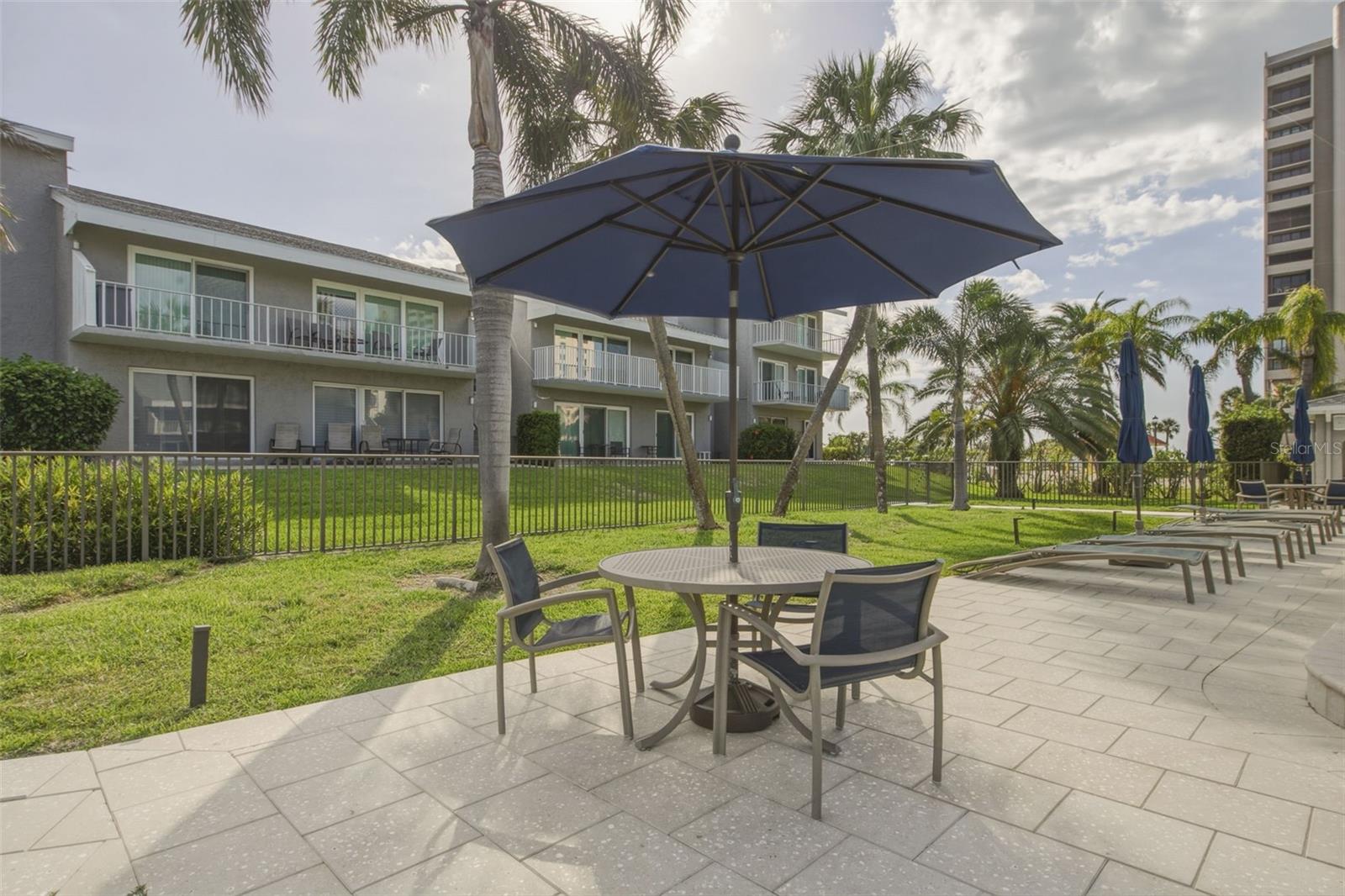 Image 43 of 48 For 1351 Gulf Boulevard 202