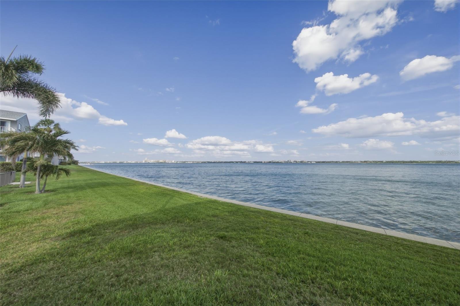 Image 44 of 48 For 1351 Gulf Boulevard 202