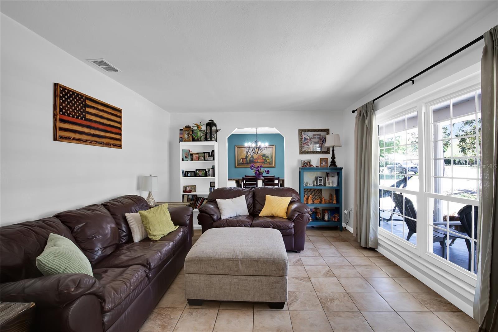 Image 5 of 41 For 317 7th Street