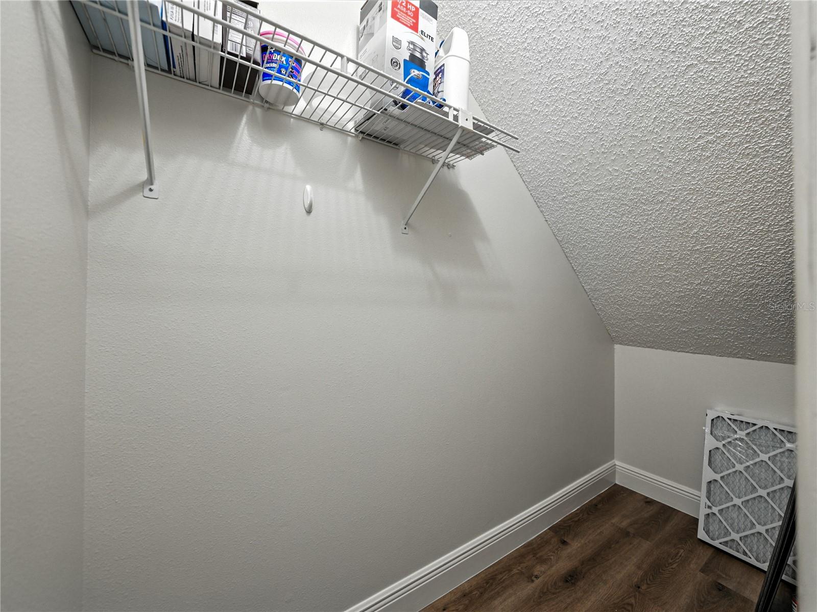 Image 16 of 55 For 1816 Mill Run Circle