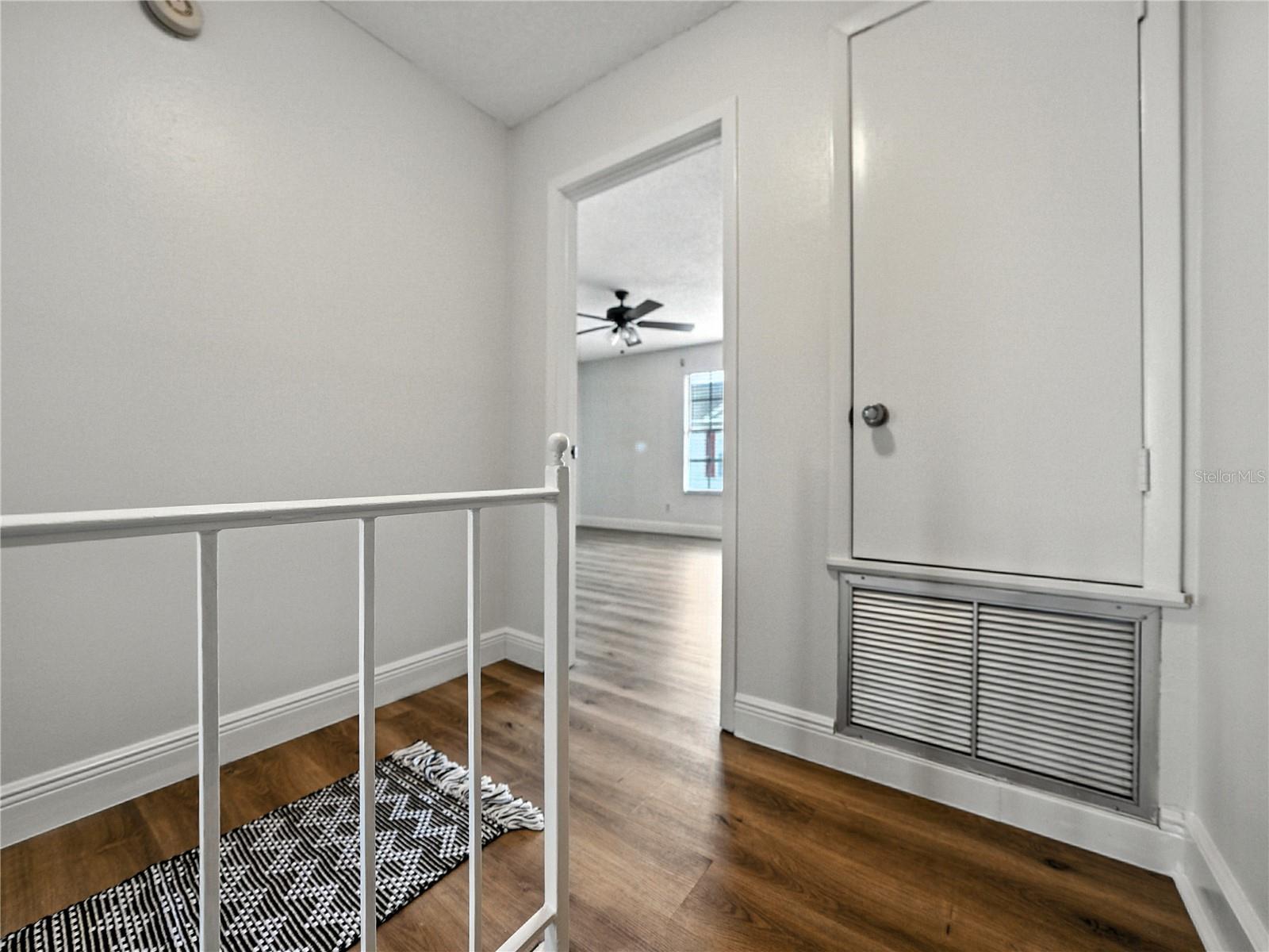 Image 18 of 55 For 1816 Mill Run Circle