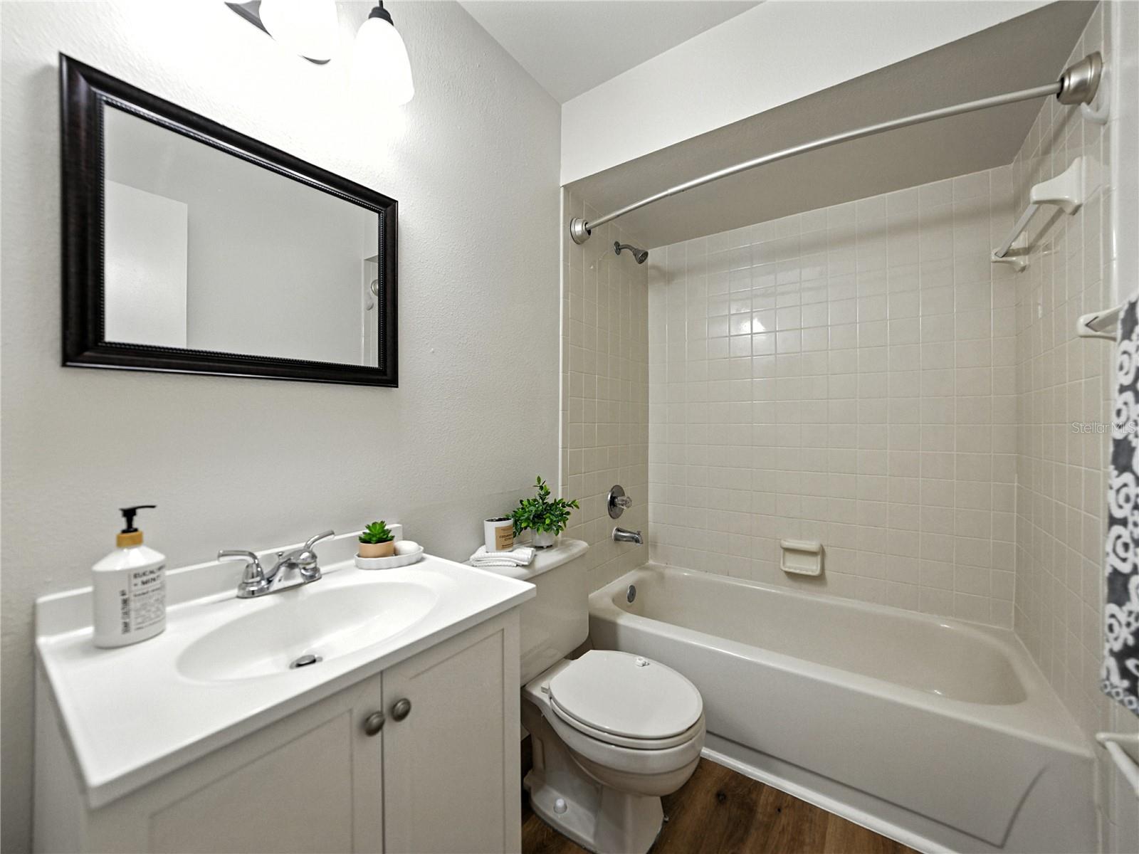 Image 24 of 55 For 1816 Mill Run Circle